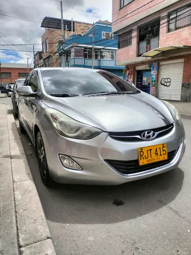 Hyundai Elantra 1.8 2012