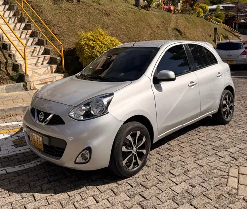 Nissan march 2020