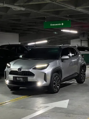 Toyota Yaris Cross Híbrido 2023