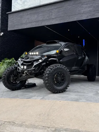 Can am Maverick R X RS SMART SHOX 2025