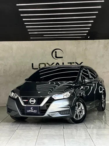 Nissan Versa Sense MT