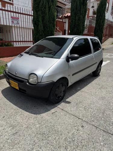 RENAULT TWINGO 2006 8v