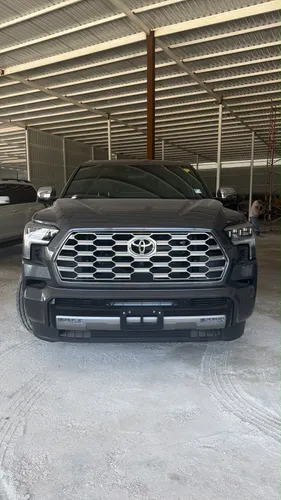 Toyota SEQUOIA CAPSTONE 2026