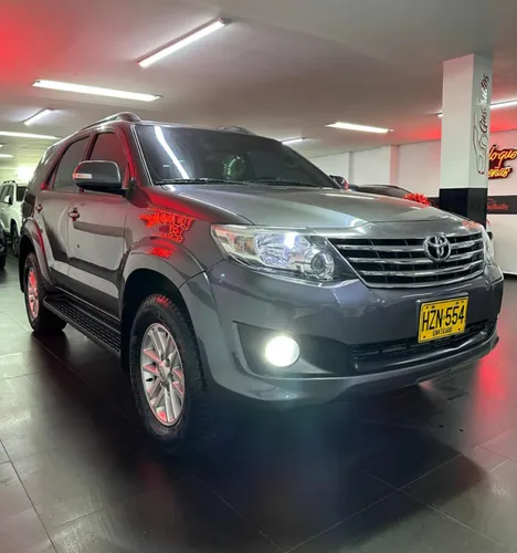 Toyota Fortuner SR5 urbana 2014 