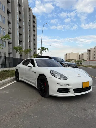 PORSCHE PANAMERA S 2014