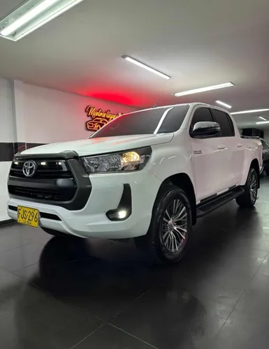 Toyota Hilux SRV 2021 2.4 
