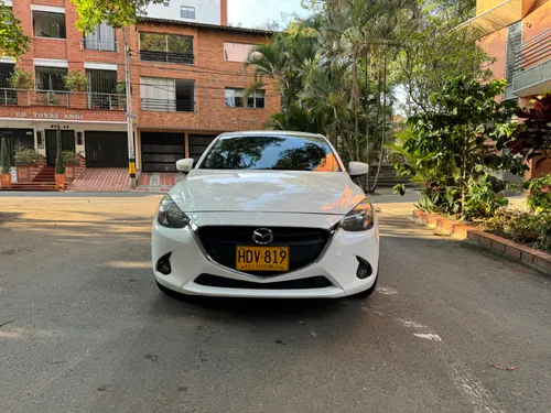 Mazda 2 2016 touring