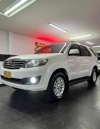 Toyota Fortuner SR5 2014 