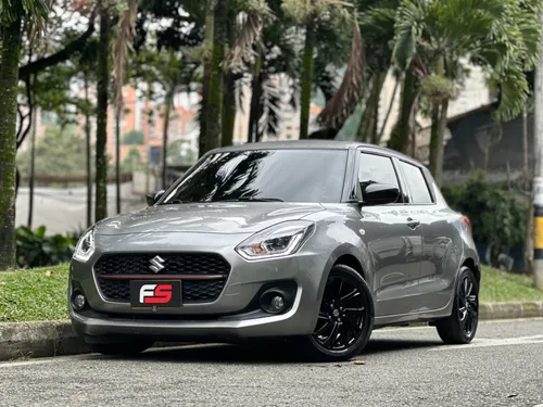 SUZUKI SWIFT HÍBRIDO 2023