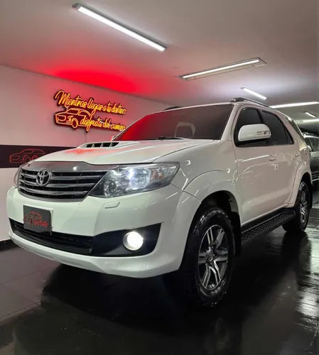 Toyota Fortuner SRV  2014