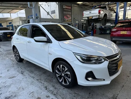 Chevrolet Onix Premier HB 2024