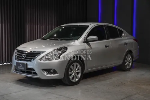 Nissan Versa Advance 1.6 Mec Fwd 2017 275