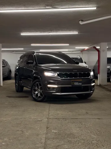 Jeep Commander Overland 1.3 At 2023