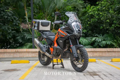 KTM 1290 SUPER ADVENTURE S 2021