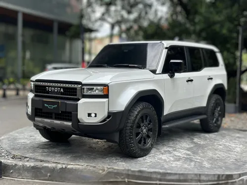 Toyota Land Cruiser Prado Txl First Edition 2025