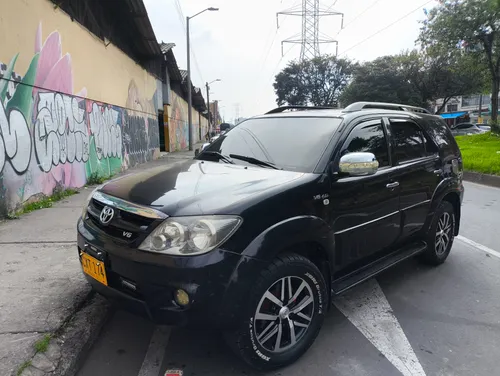 Toyota Fortuner 4.0 TM