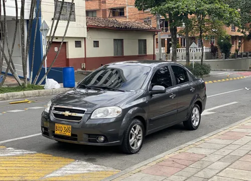 Chevrolet AVEO EMOTION 2011