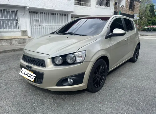 Chevrolet Sonic Lt 2016