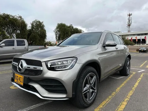 MERCEDES BENZ GLC 300e