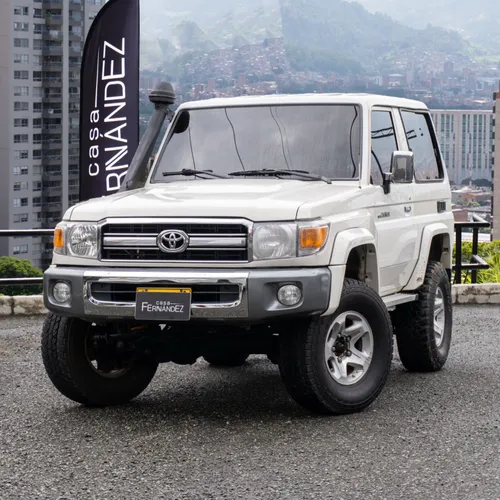 Toyota Land Cruiser Grj 70 4.0 4x4 2012