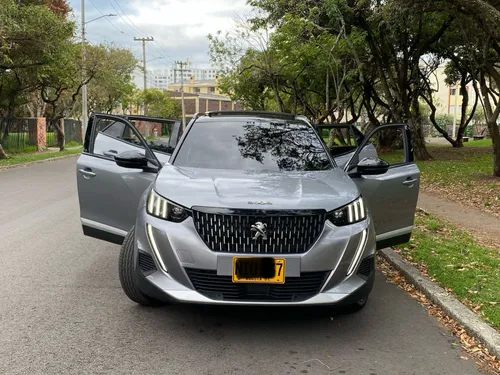 PEUGEOT 2008 GT LINE 2024