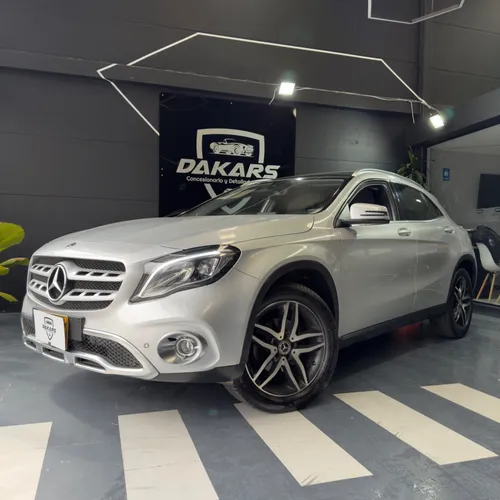 Mercedes benz Gla 200 2019