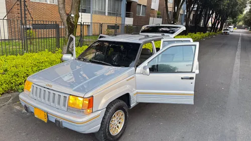 JEEP GRAND CHEROKEE LIMITED AMERICANA MODELO 95 