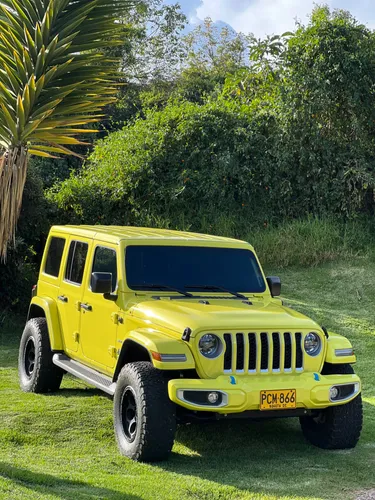 Jeep wrangler rubicon Sahara  4XE
