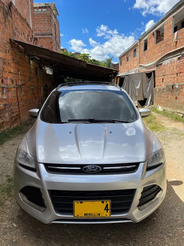 Ford escape SE 4X4