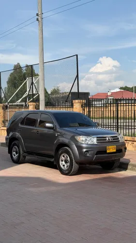 Toyota Fortuner gasolina 2.7 4x4