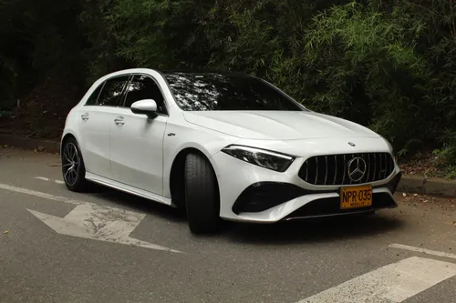 Mercedes Benz AMG A35 Hibrido