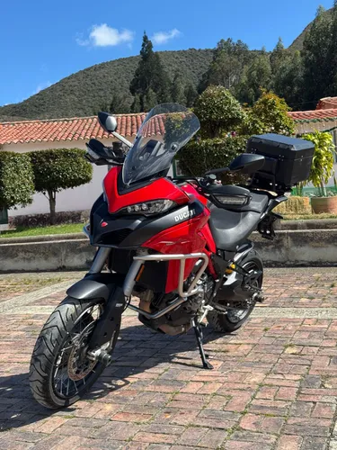 Ducati Multistrada 950s sprocked wheels