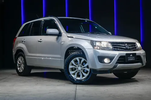 Suzuki Grand Vitara GLX Sport 2.4 Mec 4X4 2014 282