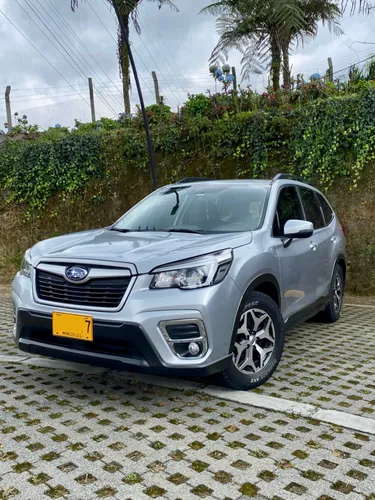 Subaru Forester Advance 2.5 