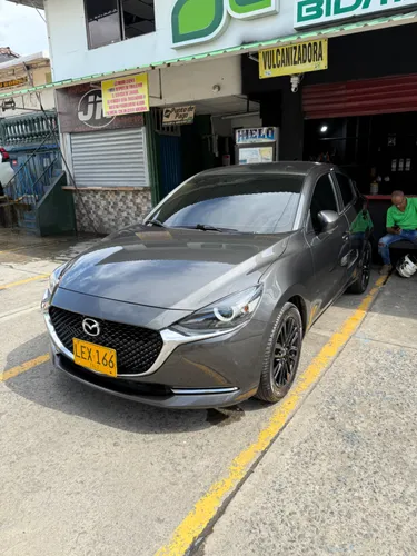 Mazda 2 Grand touring LX 2023 automatico