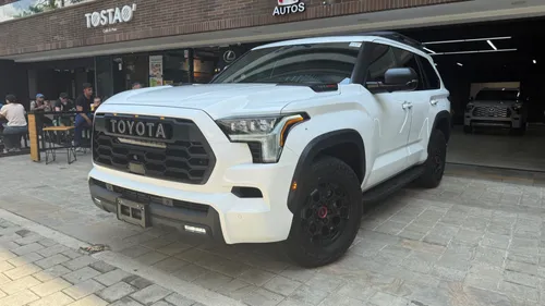 Toyota Sequoia TRD Pro 