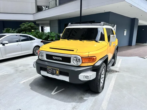 Toyota FJ Cruiser 2022
