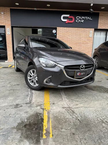 Mazda 2 Touring 