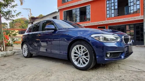 BMW 120i TURBO