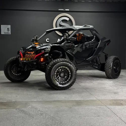 Can Am Maverick R X RS 2025