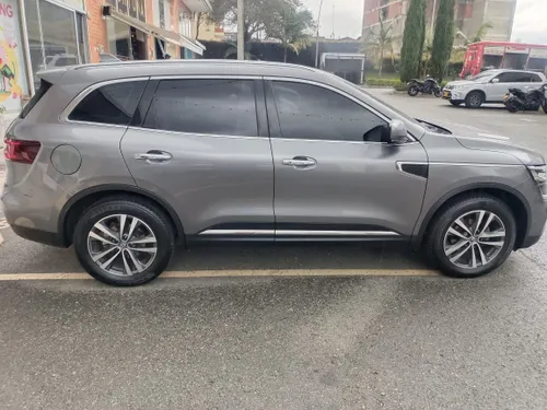 Renault  Koleos Intens 4x4 