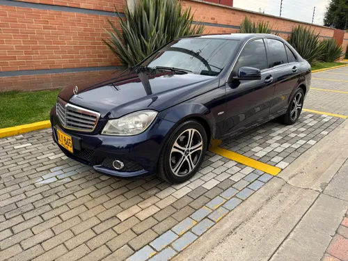 Mercedes Benz C180 1.8 Turbo 2012