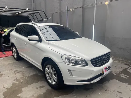Volvo XC60 T6 