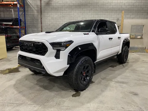 Toyota Tacoma TRD PRO 2025