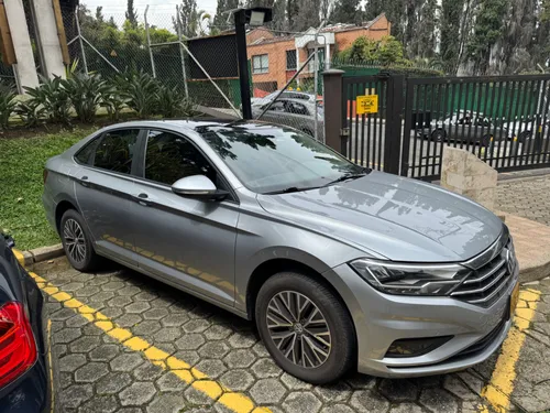 Volkwagen jetta highline 2020