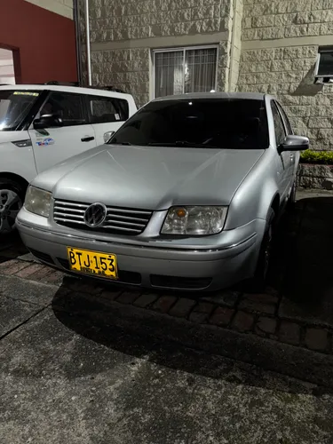 Volkswagen jetta 2.0 automtico 