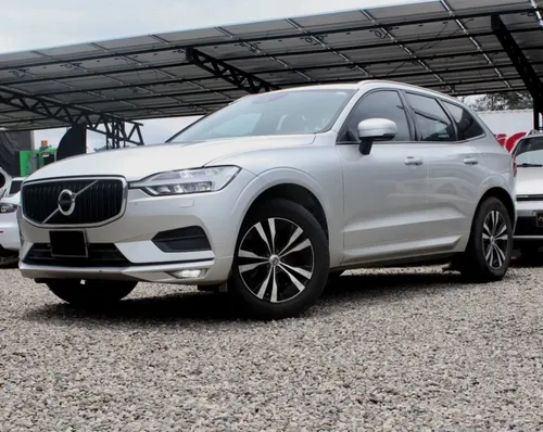 VOLVO XC60 T5 AWD MOMENTUM 2020