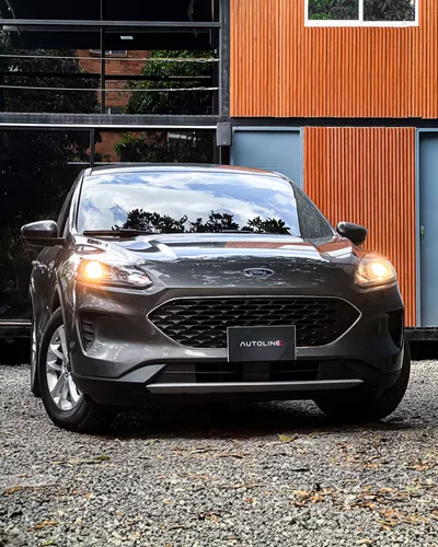 Ford Escape SE Hybrid 2021