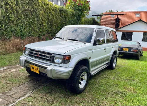 Mitsubishi montero 7 puestos