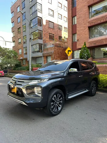Mitsubishi Montero Sport Diesel 2023